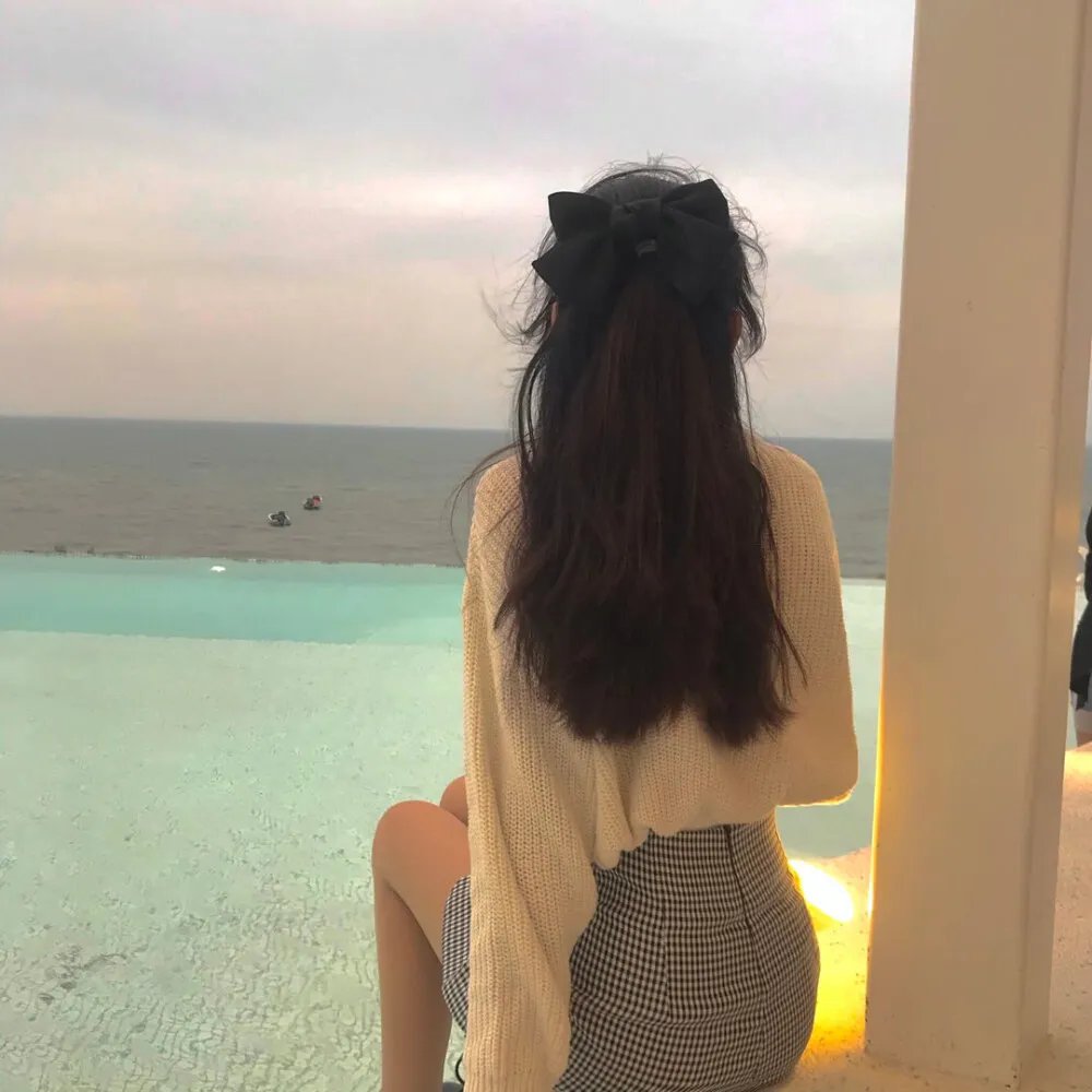 家有乖孙，衣锦还乡